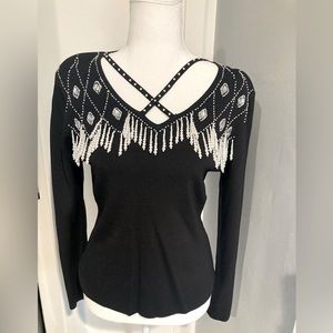 NEW, dolce Cabo, sweater, Xl( but really fit med to large) form fitting. Beads